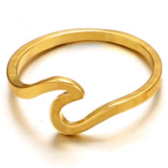 Wave Ring - Picture 3 of 5
